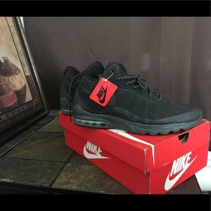 Nike Air Max, Waterproof, Brand New